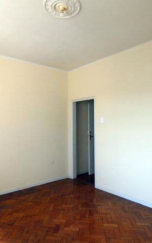 Apartamento para alugar com 54m², 2 quartos e sem vagaSala