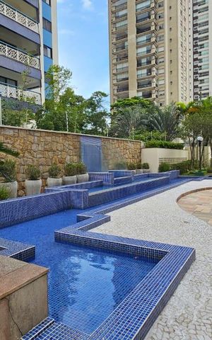 Apartamento à venda com 151m², 3 quartos e 3 vagas Apartamento à venda com 151m², 3 quartos e 3 vagasÁrea comum
