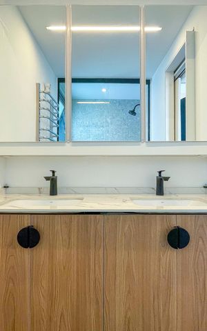 Apartamento para alugar com 100m², 2 quartos e 2 vagas Apartamento para alugar com 100m², 2 quartos e 2 vagasBanheiro da Suíte 2