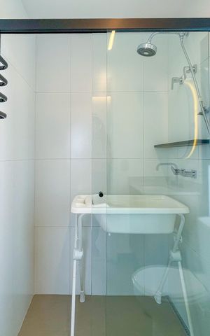 Apartamento para alugar com 100m², 2 quartos e 2 vagas Apartamento para alugar com 100m², 2 quartos e 2 vagasBanheiro da Suíte 1