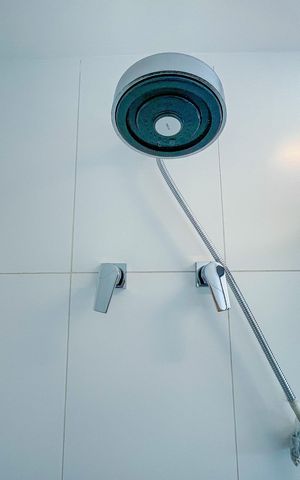 Apartamento para alugar com 100m², 2 quartos e 2 vagas Apartamento para alugar com 100m², 2 quartos e 2 vagasBanheiro da Suíte 1
