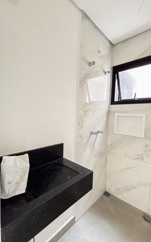 Apartamento à venda com 92m², 3 quartos e 2 vagasBanheiro