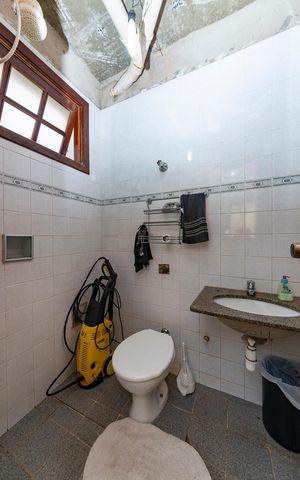 Casa à venda com 282m², 4 quartos e 3 vagasÁrea de Serviço