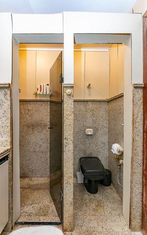 Casa à venda com 282m², 4 quartos e 3 vagasBanheiro da Suíte