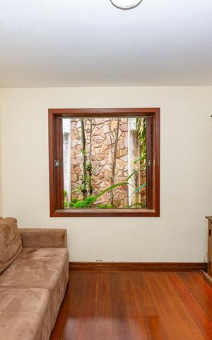 Casa à venda com 282m², 4 quartos e 3 vagasSala 2