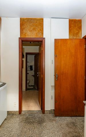 Casa à venda com 282m², 4 quartos e 3 vagasÁrea de Serviço