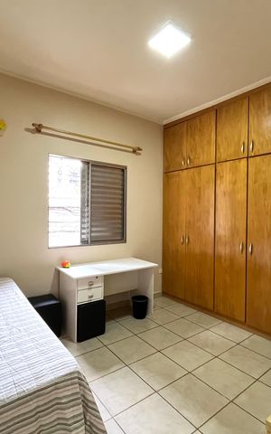Casa à venda com 143m², 2 quartos e 1 vaga Casa à venda com 143m², 2 quartos e 1 vagaQuarto 2