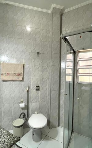Casa à venda com 143m², 2 quartos e 1 vaga Casa à venda com 143m², 2 quartos e 1 vagaBanheiro Corredor