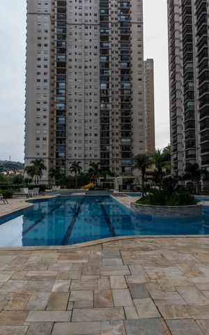 Apartamento à venda com 94m², 3 quartos e 1 vagaPiscina