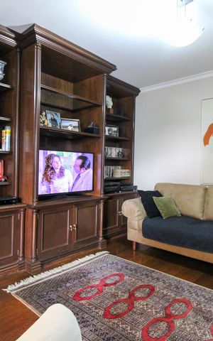 Apartamento para alugar com 237m², 5 quartos e 2 vagas Apartamento para alugar com 237m², 5 quartos e 2 vagasSala de TV