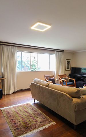 Apartamento para alugar com 237m², 5 quartos e 2 vagas Apartamento para alugar com 237m², 5 quartos e 2 vagasSala