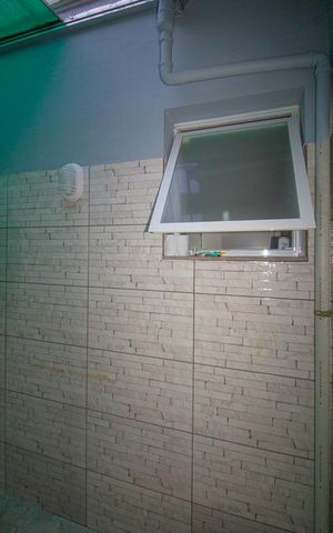 Casa à venda com 80m², 2 quartos e 2 vagas Casa à venda com 80m², 2 quartos e 2 vagasvaranda do Quarto 1
