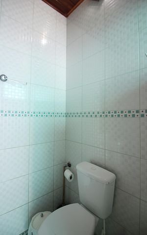 Casa à venda com 302m², 4 quartos e 3 vagasLavabo