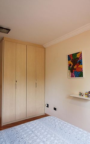 Casa à venda com 302m², 4 quartos e 3 vagasQuarto 4
