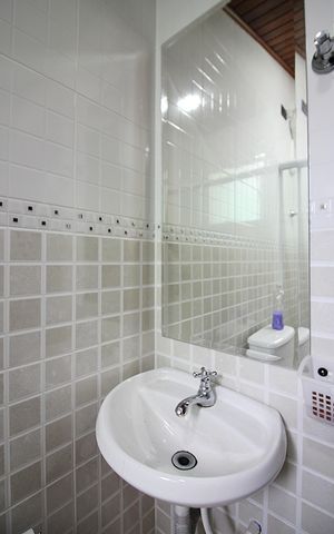 Casa à venda com 302m², 4 quartos e 3 vagasBanheiro de serviço