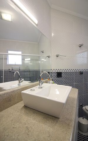 Casa à venda com 302m², 4 quartos e 3 vagasBanheiro Social