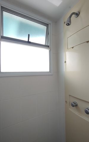 Apartamento à venda com 77m², 2 quartos e 1 vagaBanheiro da Suíte 1