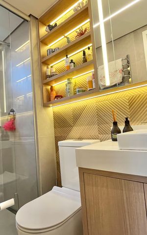 Apartamento à venda com 57m², 2 quartos e 1 vaga Apartamento à venda com 57m², 2 quartos e 1 vagaBanheiro da Suíte