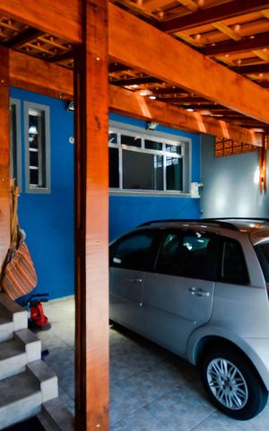 Casa à venda com 220m², 3 quartos e 2 vagasGaragem