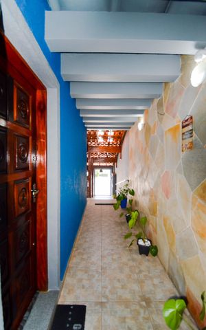 Casa à venda com 220m², 3 quartos e 2 vagasEntrada Social