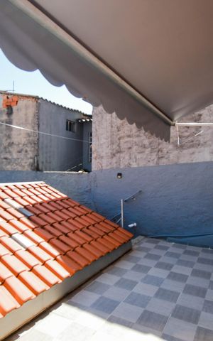 Casa à venda com 220m², 3 quartos e 2 vagasTerraço