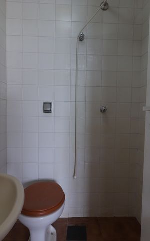 Apartamento para alugar com 80m², 2 quartos e 1 vagaBanheiro de Serviço