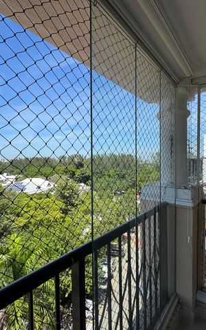 Apartamento à venda com 357m², 4 quartos e 2 vagas Apartamento à venda com 357m², 4 quartos e 2 vagasSuíte 2 - Varanda