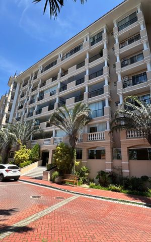 Apartamento à venda com 357m², 4 quartos e 2 vagas Apartamento à venda com 357m², 4 quartos e 2 vagasFachada