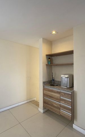 Apartamento à venda com 357m², 4 quartos e 2 vagas Apartamento à venda com 357m², 4 quartos e 2 vagasSuíte 1