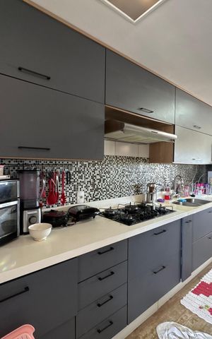 Apartamento à venda com 357m², 4 quartos e 2 vagas Apartamento à venda com 357m², 4 quartos e 2 vagasCozinha