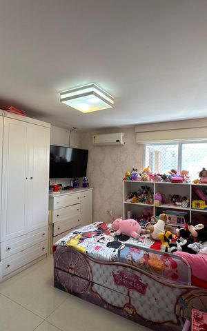 Apartamento à venda com 357m², 4 quartos e 2 vagas Apartamento à venda com 357m², 4 quartos e 2 vagasSuíte 3