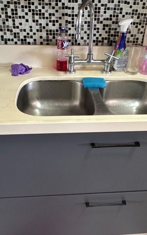 Apartamento à venda com 357m², 4 quartos e 2 vagas Apartamento à venda com 357m², 4 quartos e 2 vagasCozinha