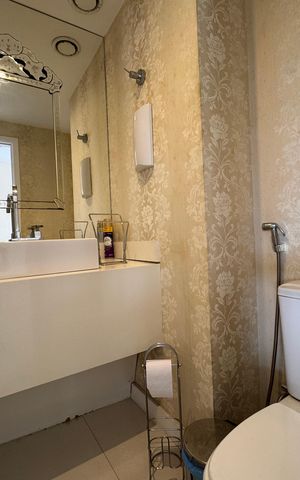 Apartamento à venda com 357m², 4 quartos e 2 vagas Apartamento à venda com 357m², 4 quartos e 2 vagasLavabo