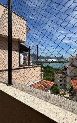 Apartamento à venda com 357m², 4 quartos e 2 vagas Apartamento à venda com 357m², 4 quartos e 2 vagasVaranda