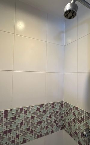 Apartamento à venda com 357m², 4 quartos e 2 vagas Apartamento à venda com 357m², 4 quartos e 2 vagasSuíte 4 - Banheiro