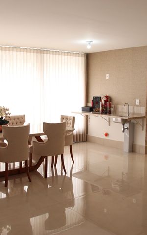 Apartamento para alugar com 185m², 2 quartos e 3 vagasSala