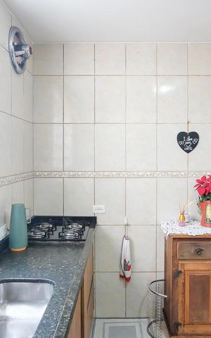 Casa à venda com 140m², 2 quartos e 2 vagasCozinha