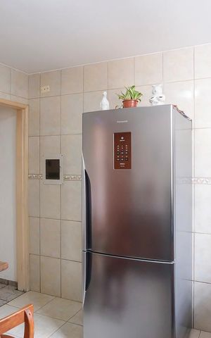 Casa à venda com 140m², 2 quartos e 2 vagasCozinha