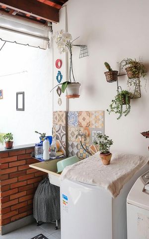 Casa à venda com 140m², 2 quartos e 2 vagasQuintal e área de serviço