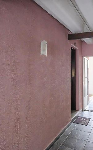 Casa à venda com 140m², 2 quartos e 2 vagasQuintal