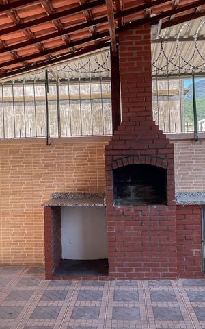 Apartamento à venda com 98m², 2 quartos e 1 vagaÁrea comum