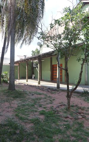 Casa para alugar com 280m², 5 quartos e 2 vagasÁrea externa