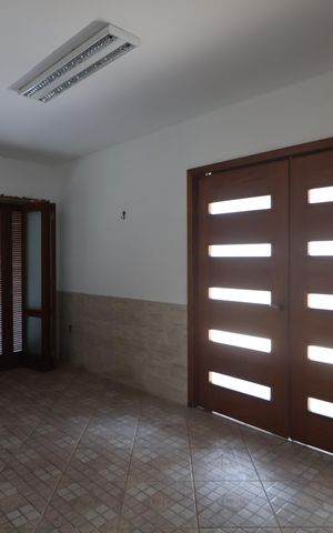 Casa para alugar com 280m², 5 quartos e 2 vagasGaragem