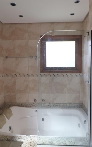 Casa para alugar com 280m², 5 quartos e 2 vagasBanheiro da Suíte 2
