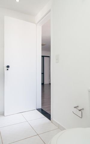 Apartamento à venda com 396m², 4 quartos e 3 vagasBanheiro 2