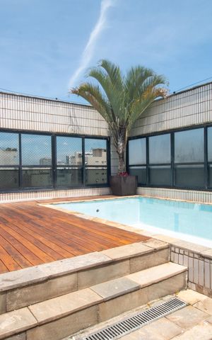 Apartamento à venda com 396m², 4 quartos e 3 vagasVaranda