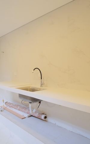 Casa à venda com 280m², 4 quartos e 2 vagasCozinha e Área de Serviço