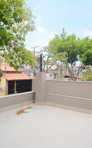 Casa à venda com 280m², 4 quartos e 2 vagasVaranda da Suíte 2