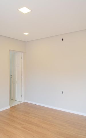 Casa à venda com 280m², 4 quartos e 2 vagasSuíte 1