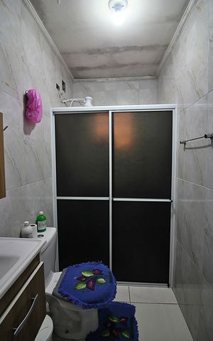 Casa à venda com 100m², 3 quartos e 2 vagasBanheiro Social 2